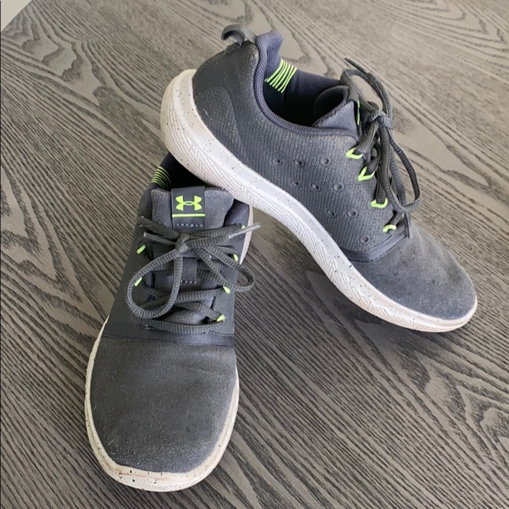 Under Armour Boys Shoes